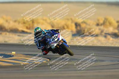 media/Nov-17-2024-CVMA (Sun) [[1fec520723]]/Race 18-Supersport Middleweight/